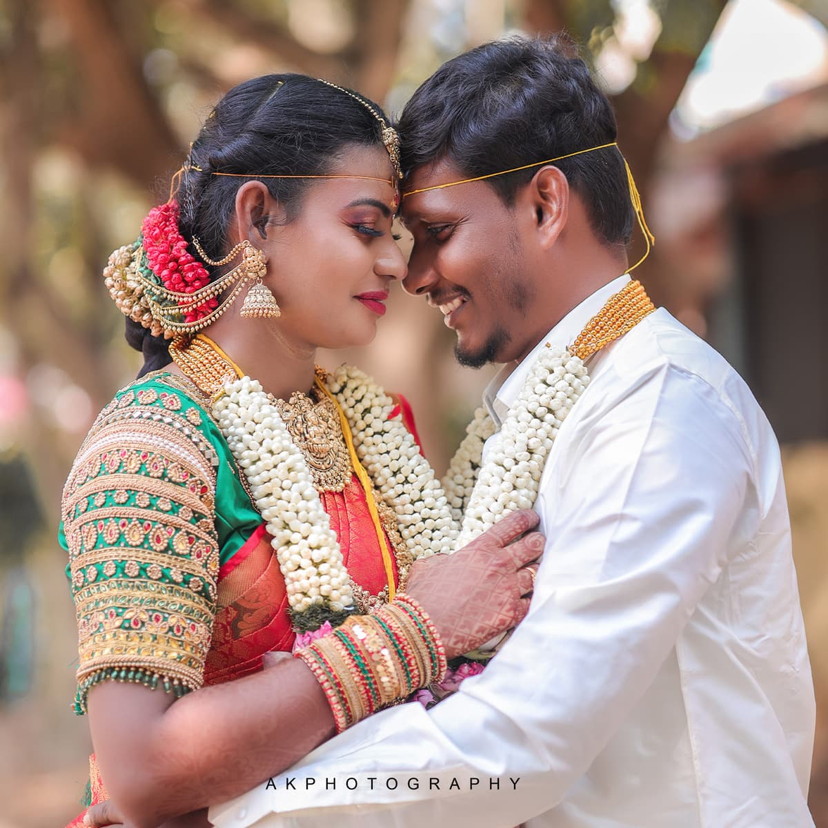 Wedding Photoshoot : Aravinth & Vimala's Traditional Celebration in Dharapuram