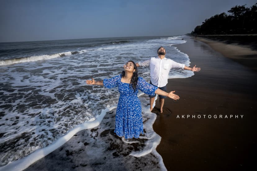 Pre-Wedding Photoshoot: Timeless Love Tale - Vishnu and Supriya in Cochin by AK Photography Coimbatore