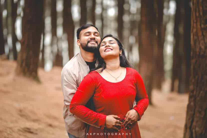 Pre-Wedding Shoot: Vishnu and Supriya's Eternal Love Captured in Vagamon