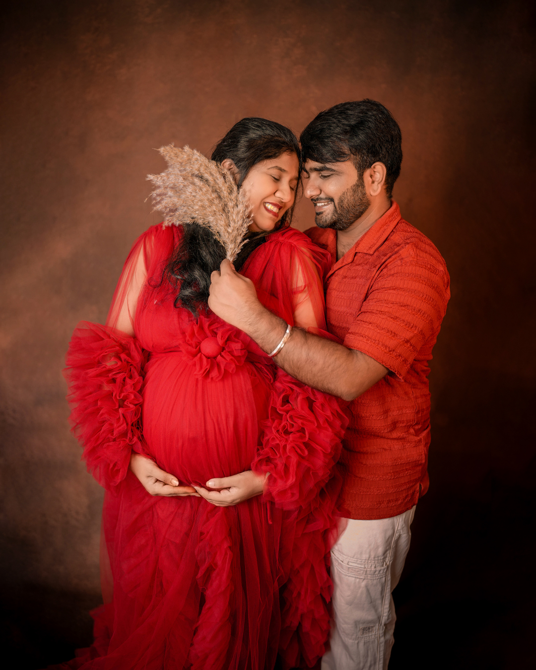 Elegant maternity gown photoshoot for Gayathiri in Sulur Coimbatore