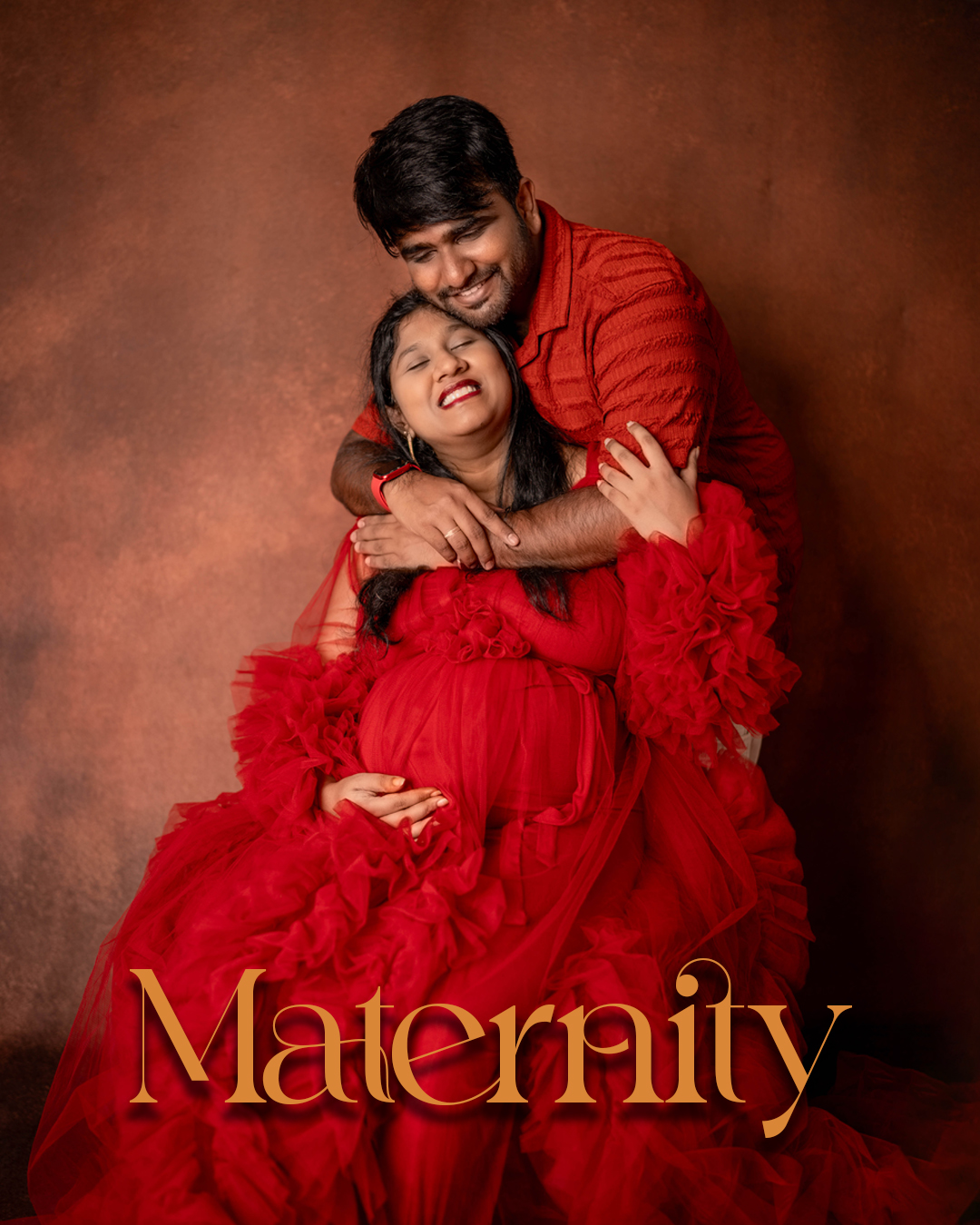 Outdoor maternity couple session at scenic greenery location in Sulur Coimbatore