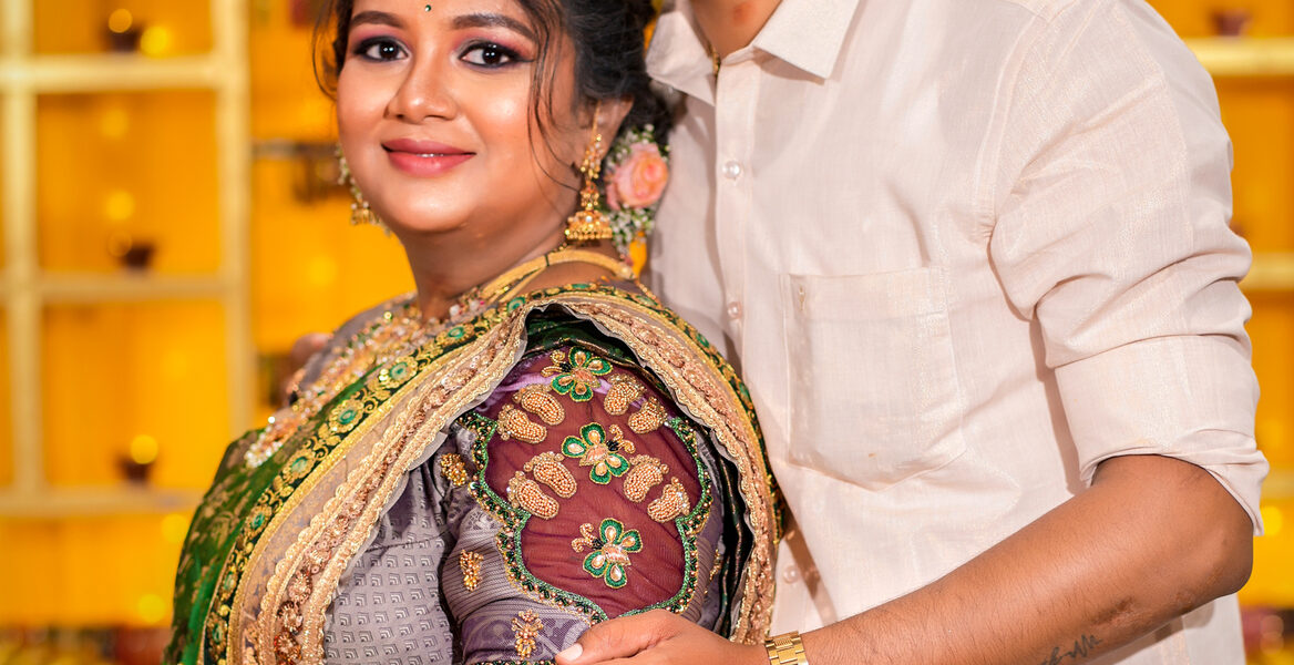 Baby Shower Photoshoot Soundarya Prasanth Celebrates Motherhood in Style