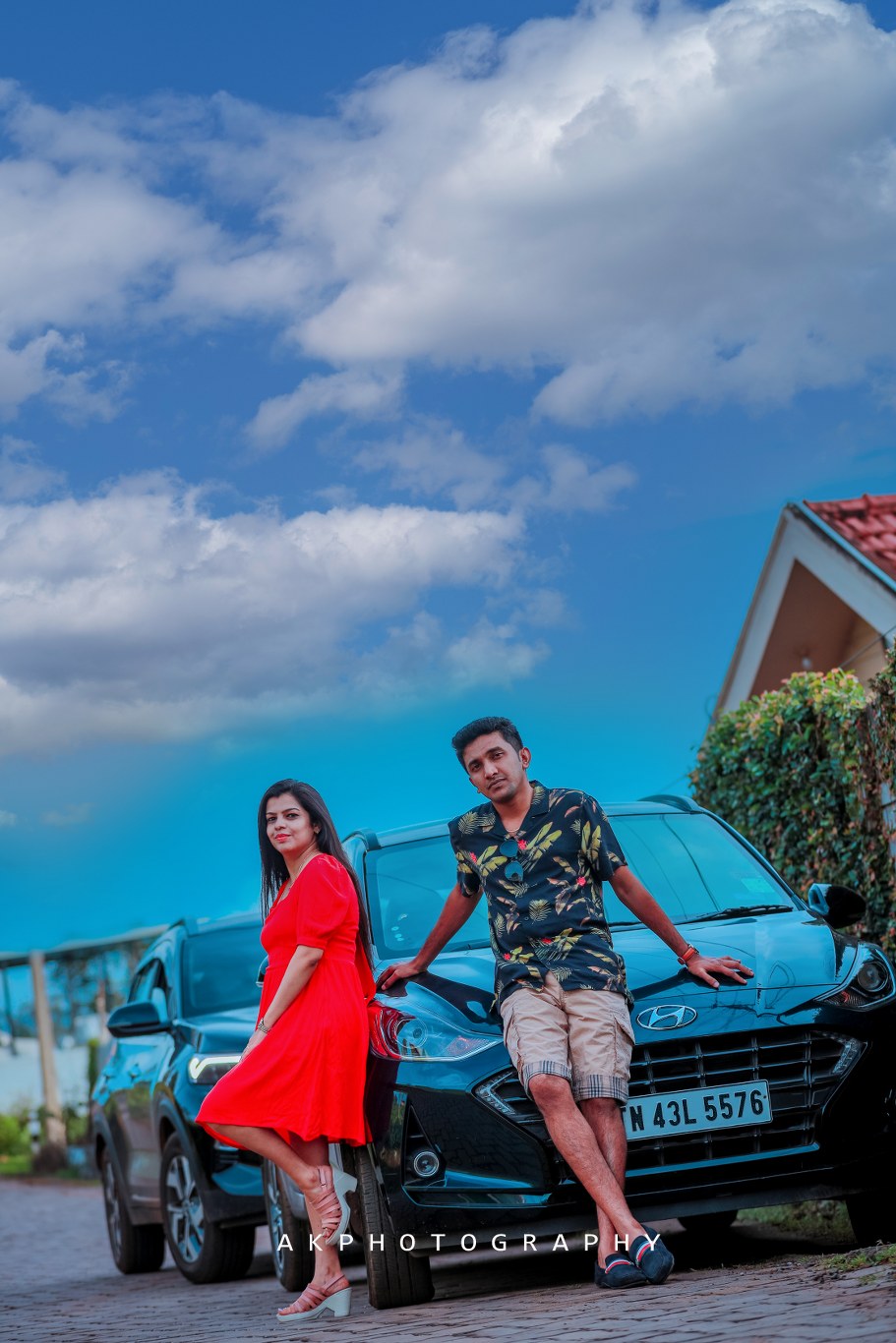 Kotagiri Post-Wedding Photoshoot Celebrating Tradition and Nature's Beauty for Vignesh and Abirami's Wedding