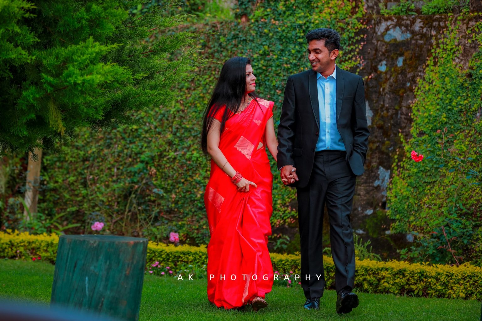Kotagiri Post-Wedding Photoshoot Celebrating Tradition and Nature's Beauty for Vignesh and Abirami's Wedding