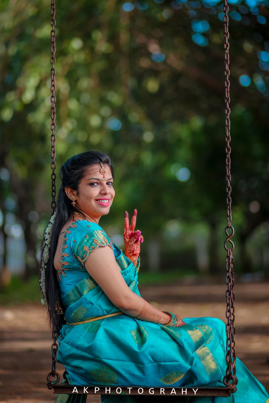 Kotagiri Post-Wedding Photoshoot Celebrating Tradition and Nature's Beauty for Vignesh and Abirami's Wedding
