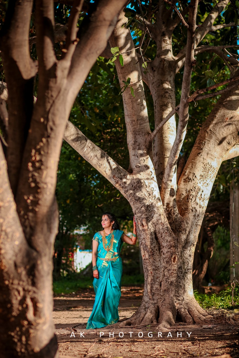 Kotagiri Post-Wedding Photoshoot Celebrating Tradition and Nature's Beauty for Vignesh and Abirami's Wedding