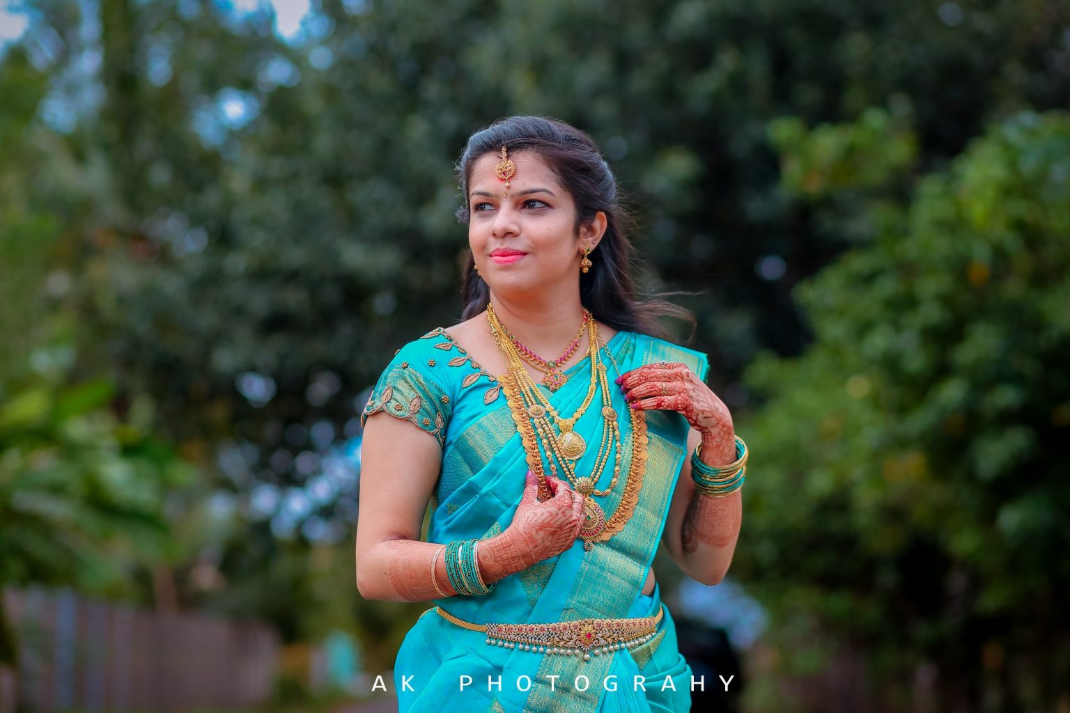Kotagiri Post-Wedding Photoshoot Celebrating Tradition and Nature's Beauty for Vignesh and Abirami's Wedding