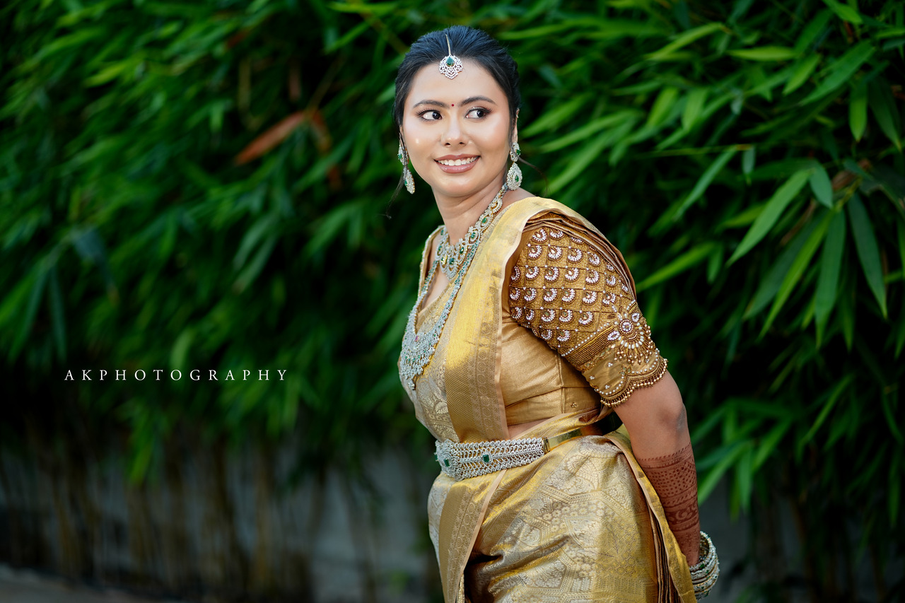 Wedding Photoshoot: Madhan and Preethe's Enchanting Love Story Captured by AK Photography 
