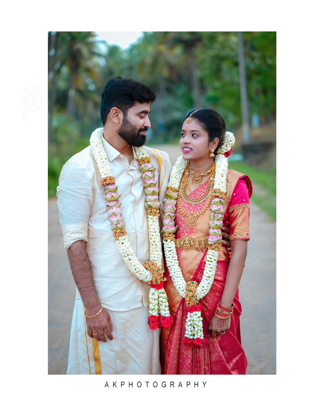 Wedding Photography Magic Capturing Kalieaswaran & Sahitiyaaa's Beautiful Love Story