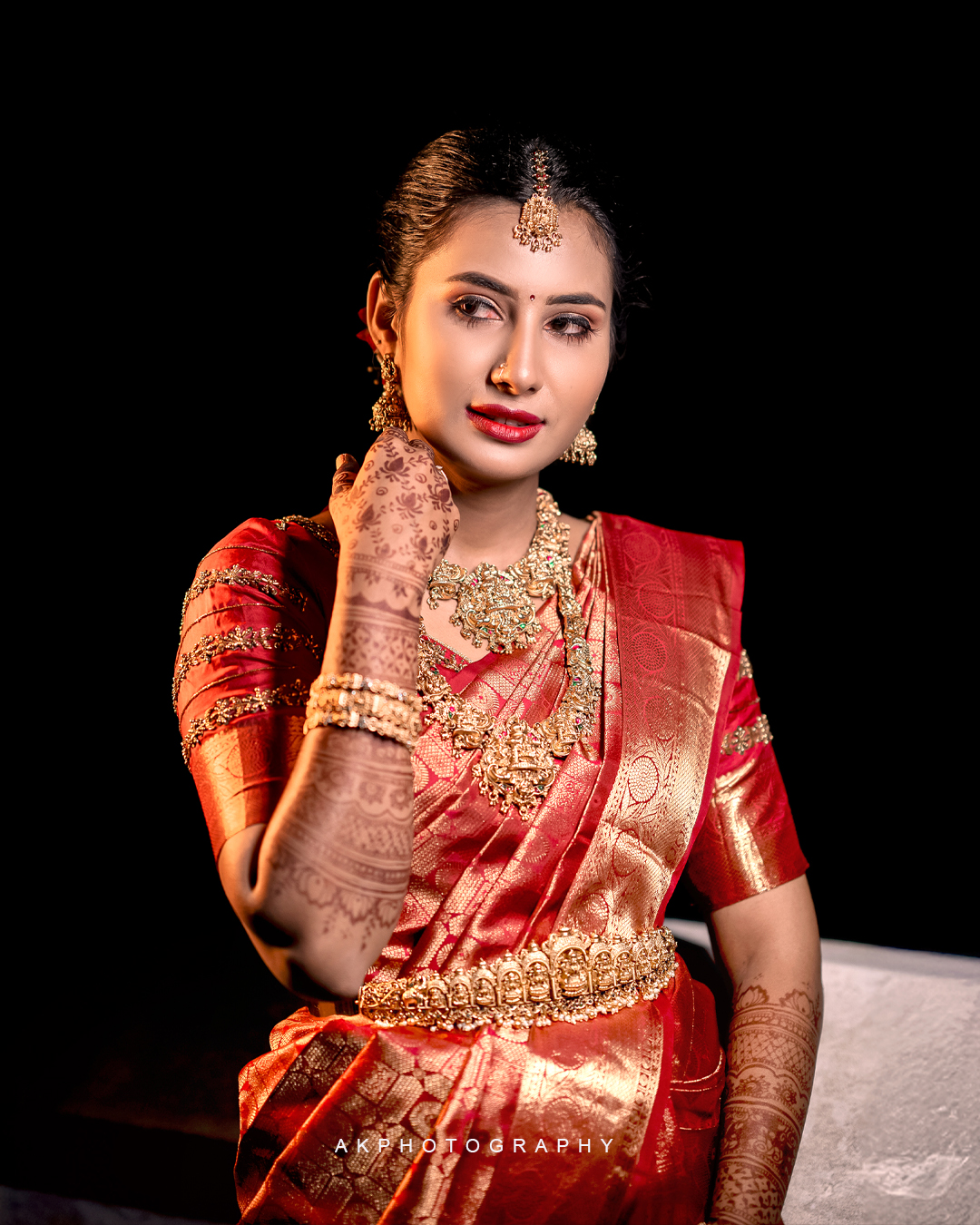 Wedding Photography Karur: Praveen and Nandhitha's Dreamy Photoshoot by AK Photography Coimbatore